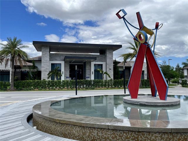4740 NW 84th Court 38, Doral, FL 33166