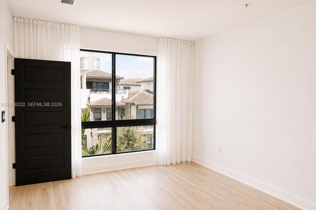 4740 NW 84th Court 38, Doral, FL 33166