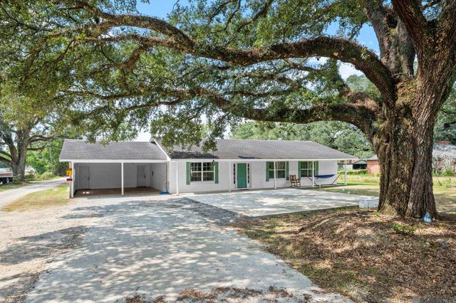 17805 Greenwell Springs Rd, Greenwell Springs, LA 70739