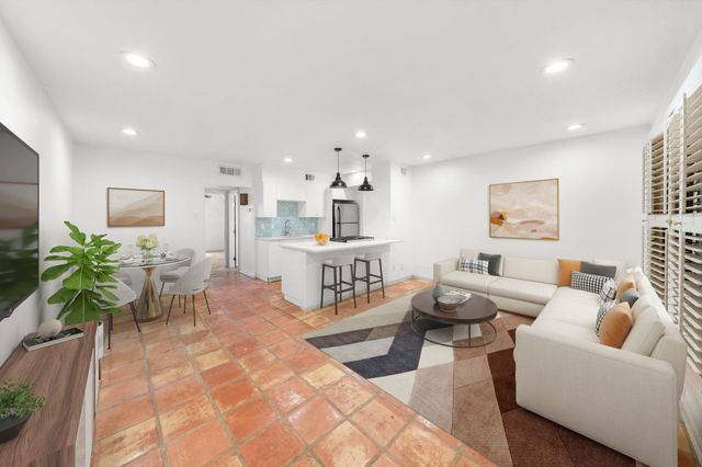 505 W 7th ST 114, Austin, TX 78701