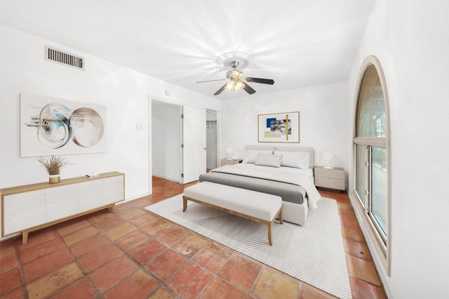 505 W 7th ST 114, Austin, TX 78701