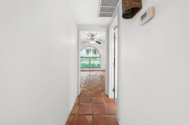 505 W 7th ST 114, Austin, TX 78701