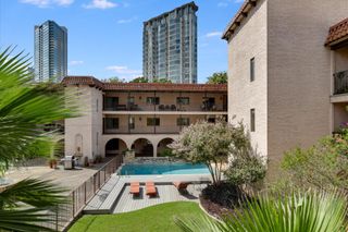 505 W 7th ST 114, Austin, TX 78701