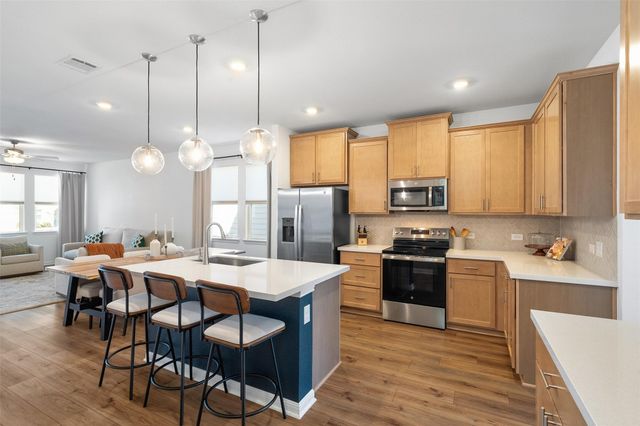 859 Long Run, Liberty Hill, TX 78642