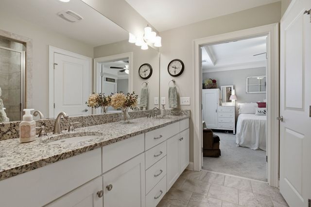 1560 Hampshire Pl, Thompsons Station, TN 37179