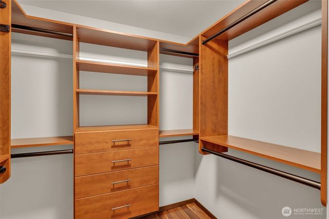 6671 E Mercer Way, Mercer Island, WA 98040