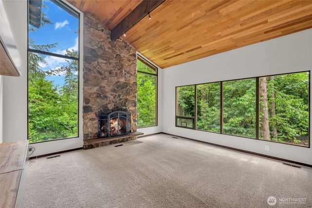 6671 E Mercer Way, Mercer Island, WA 98040