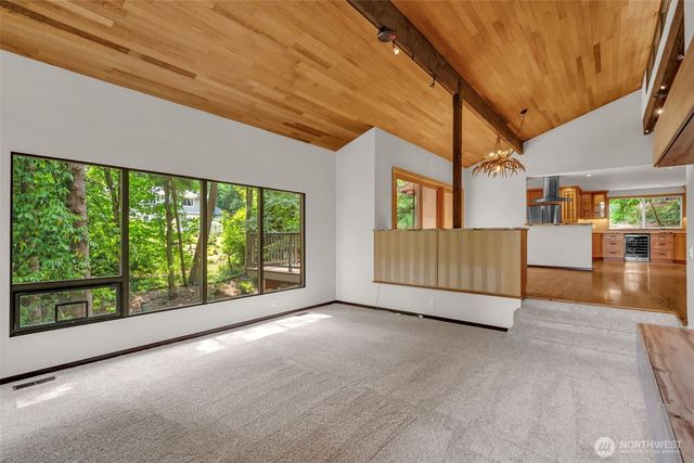 6671 E Mercer Way, Mercer Island, WA 98040