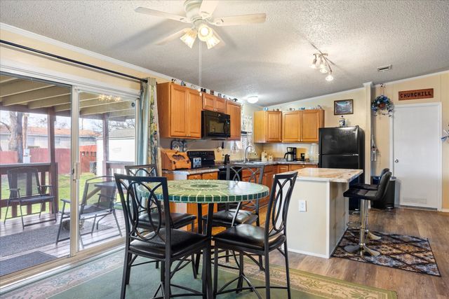 900 Flamingo Road, Granbury, TX 76049