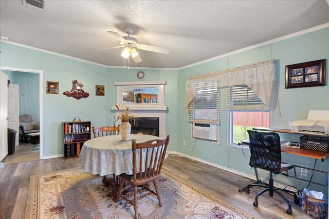 900 Flamingo Road, Granbury, TX 76049