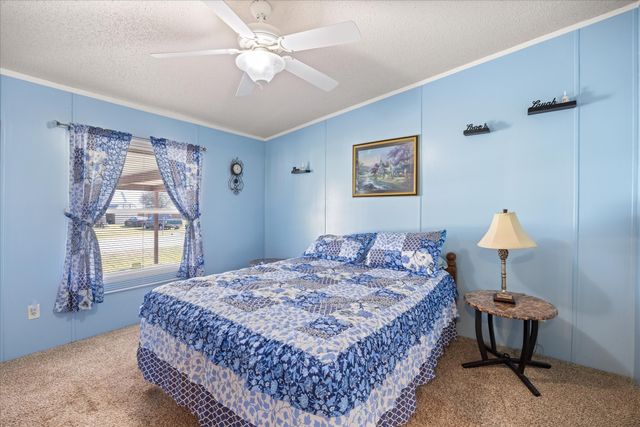 900 Flamingo Road, Granbury, TX 76049