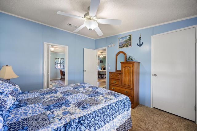 900 Flamingo Road, Granbury, TX 76049