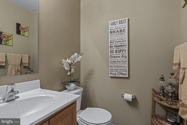 303 W 9TH ST, Historic New Castle, DE 19720