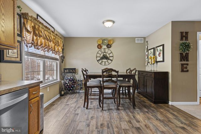 303 W 9TH ST, Historic New Castle, DE 19720