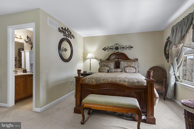 303 W 9TH ST, Historic New Castle, DE 19720