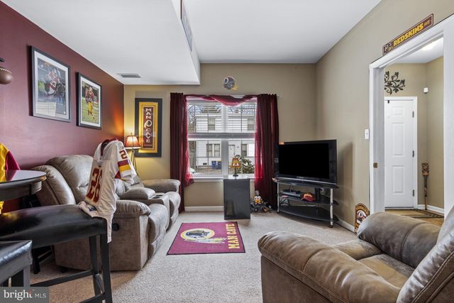 303 W 9TH ST, Historic New Castle, DE 19720