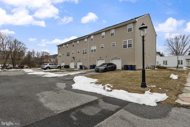 303 W 9TH ST, Historic New Castle, DE 19720