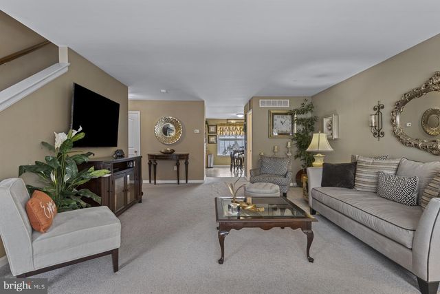 303 W 9TH ST, Historic New Castle, DE 19720