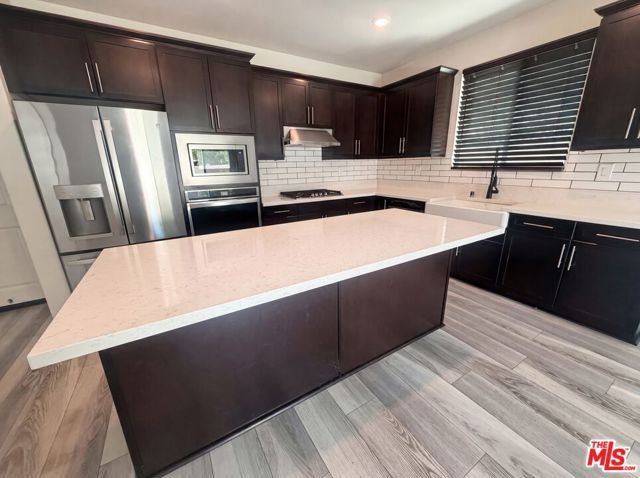 383 Eureka Drive, Santa Paula, CA 93060