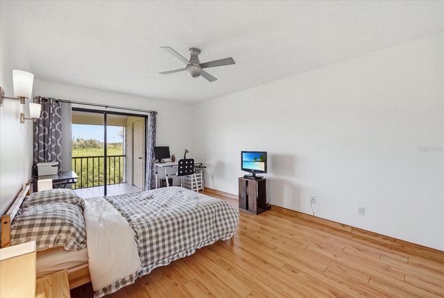 1082 BIRD BAY WAY 304, Venice, FL 34285
