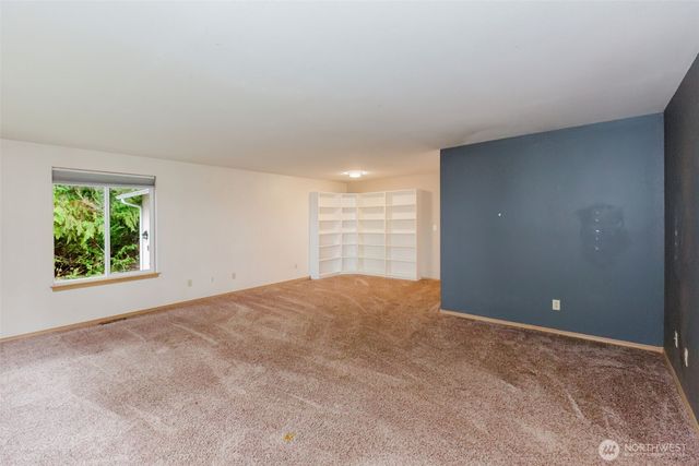 501 E Saint Andrews Drive, Shelton, WA 98584