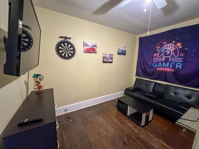 80 Grand Central Avenue, Mccaysville, GA 30555