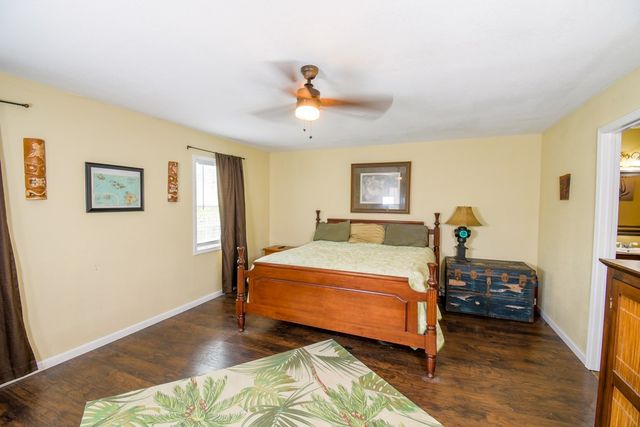 80 Grand Central Avenue, Mccaysville, GA 30555