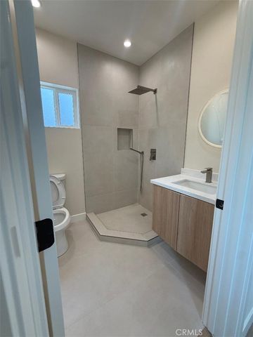 7828 Kyle Street, Sunland, CA 91040