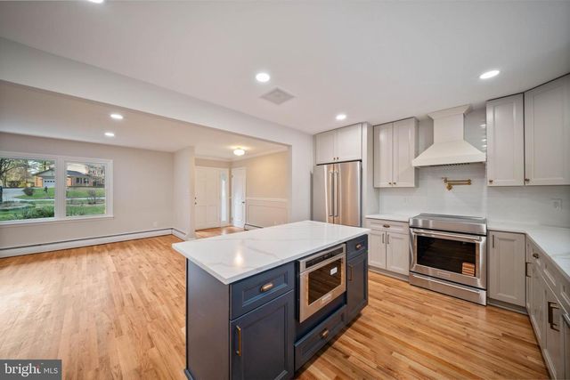 1515 IVY HILL RD, Cockeysville, MD 21030