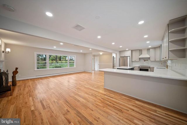 1515 IVY HILL RD, Cockeysville, MD 21030