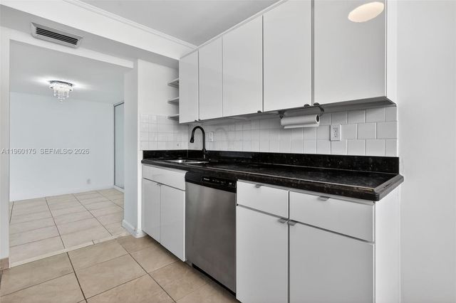 100 Golden Isles Dr 406, Hallandale Beach, FL 33009