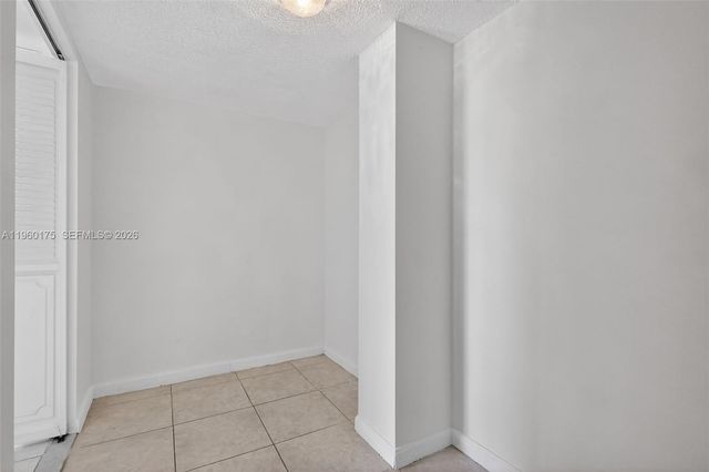 100 Golden Isles Dr 406, Hallandale Beach, FL 33009