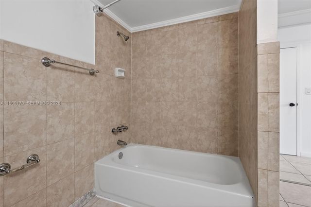 100 Golden Isles Dr 406, Hallandale Beach, FL 33009