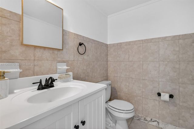 100 Golden Isles Dr 406, Hallandale Beach, FL 33009