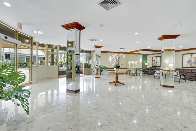 100 Golden Isles Dr 406, Hallandale Beach, FL 33009