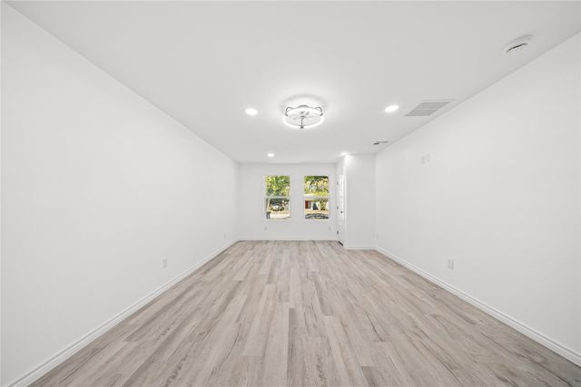 12924 Mitchell Drive, Balch Springs, TX 75180