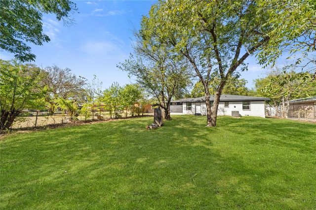 12924 Mitchell Drive, Balch Springs, TX 75180