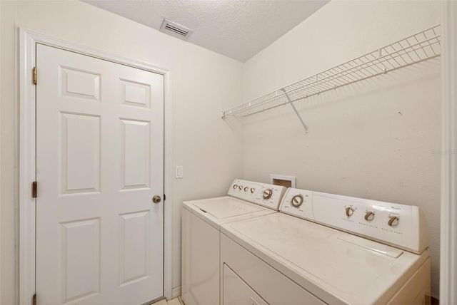 20618 QUEEN ALEXANDRA DRIVE, Leesburg, FL 34748