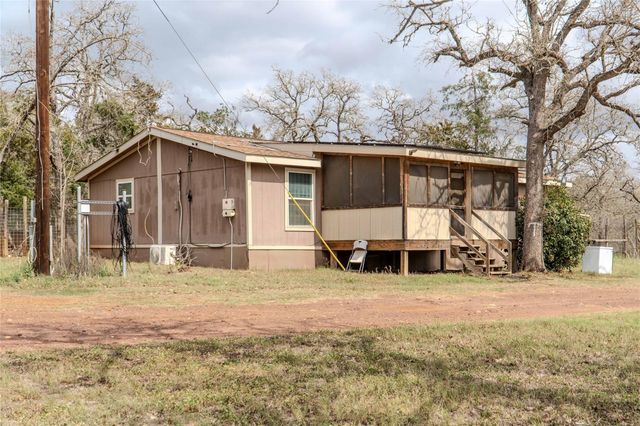 7519 Silvermine Road, Harwood, TX 78632