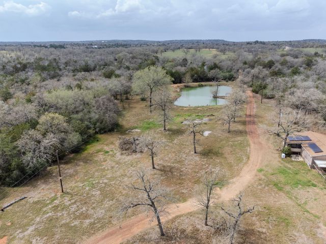 7519 Silvermine Road, Harwood, TX 78632