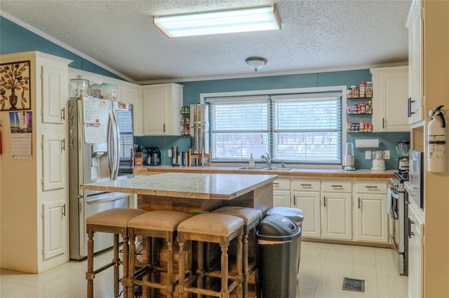 7519 Silvermine Road, Harwood, TX 78632