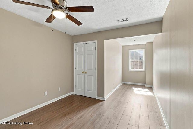 1148 Neon Way, Louisville, KY 40204