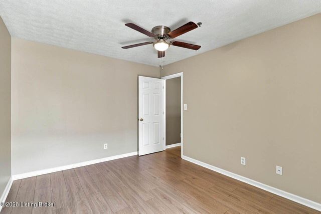 1148 Neon Way, Louisville, KY 40204
