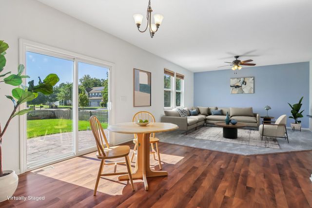 2009 Mayfair Drive, Island Lake, IL 60042