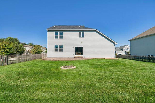 2009 Mayfair Drive, Island Lake, IL 60042