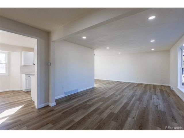 7492 S Marion St, Centennial, CO 80122