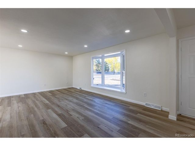 7492 S Marion St, Centennial, CO 80122