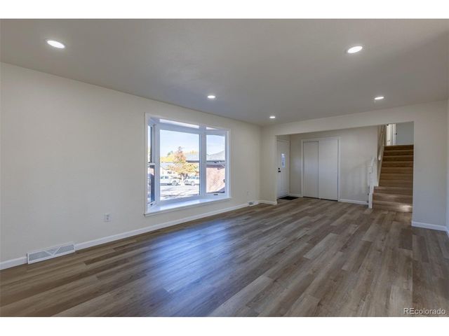 7492 S Marion St, Centennial, CO 80122