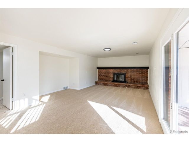 7492 S Marion St, Centennial, CO 80122