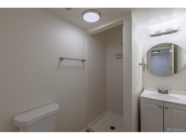 7492 S Marion St, Centennial, CO 80122